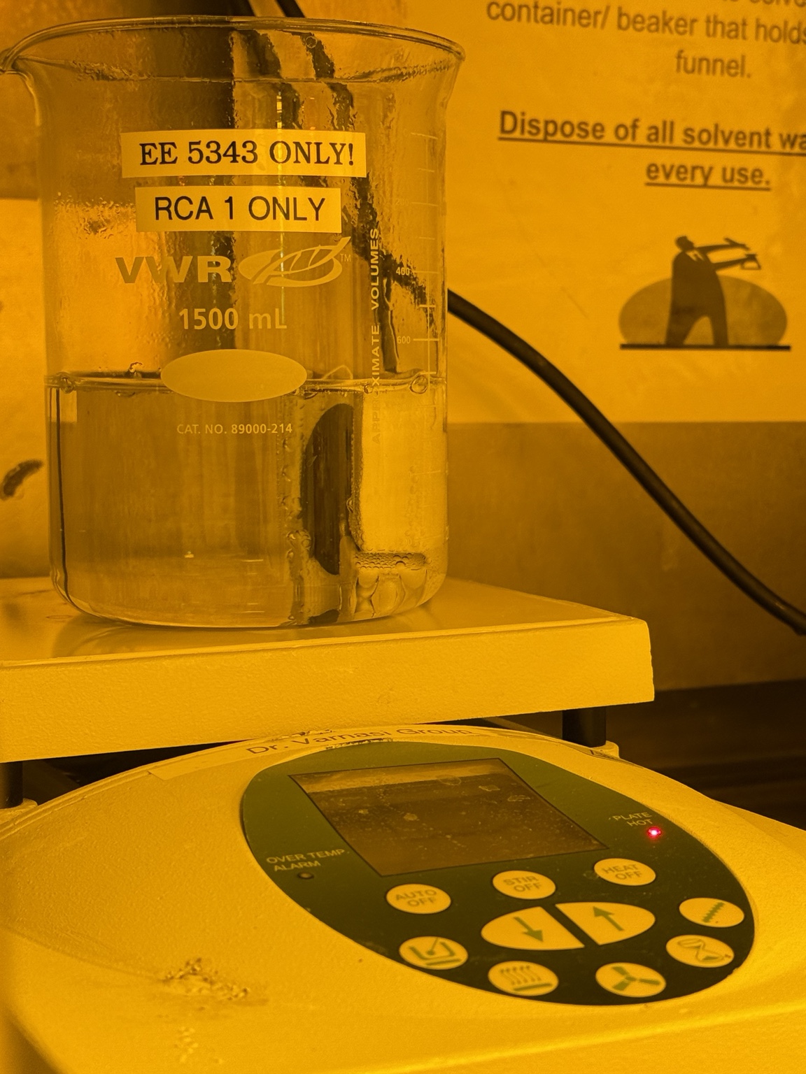 RCA-1 cleaning beaker on a laboratory hot plate